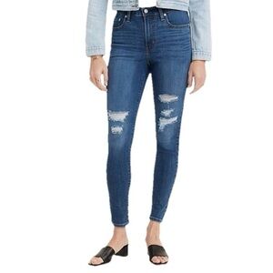 NWT Levi’s Ripped Jeans 721 High Rise Skinny Size 22W or 24W New $70